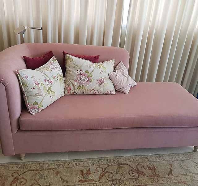 Tapicerías Planas II sofá rosa
